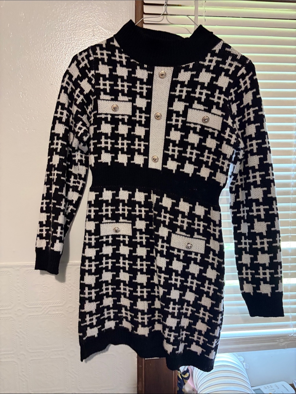 SHEIN Black & White Houndstooth Crewneck Sweater Dress